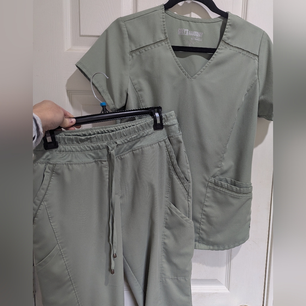 Grays Anatomy Scrub SET